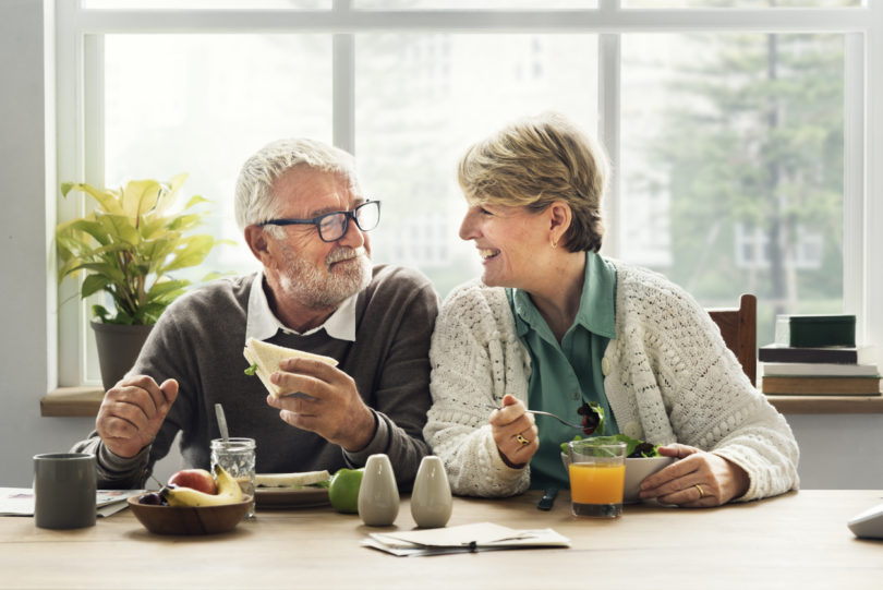 eat with dentures